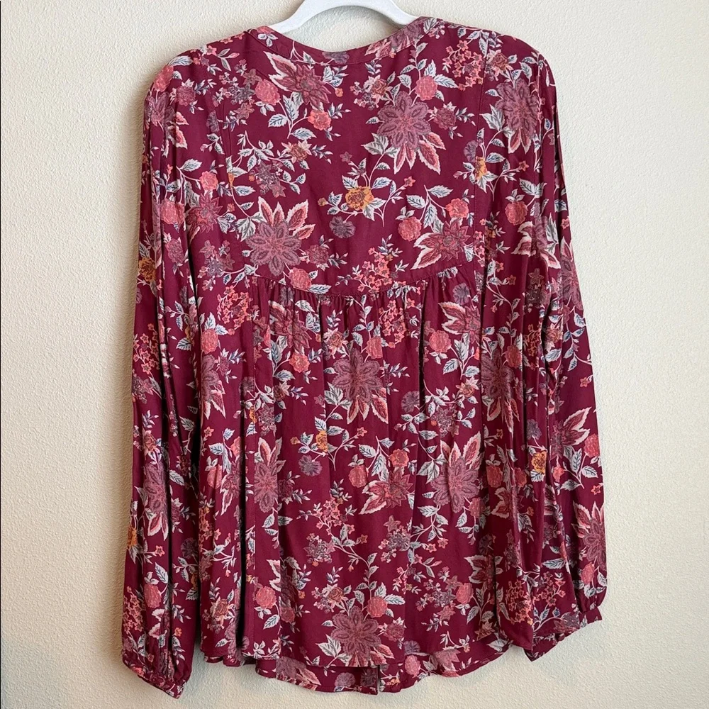 Caffé Marrakesh Maroon floral top, long sleeves, button down, size XL - Picture 2 of 10